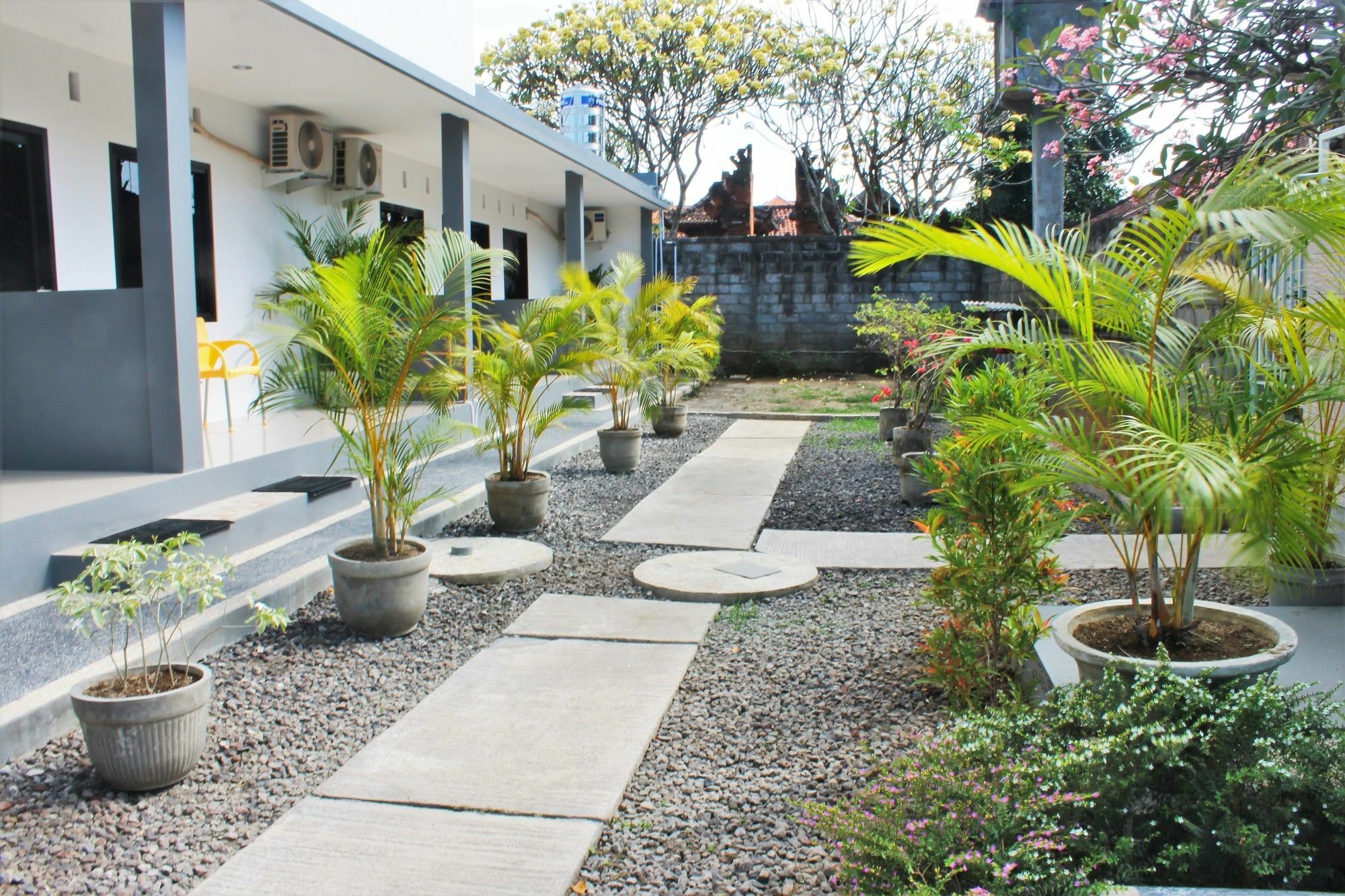Yuliana Homestay Sanur Eksteriør bilde
