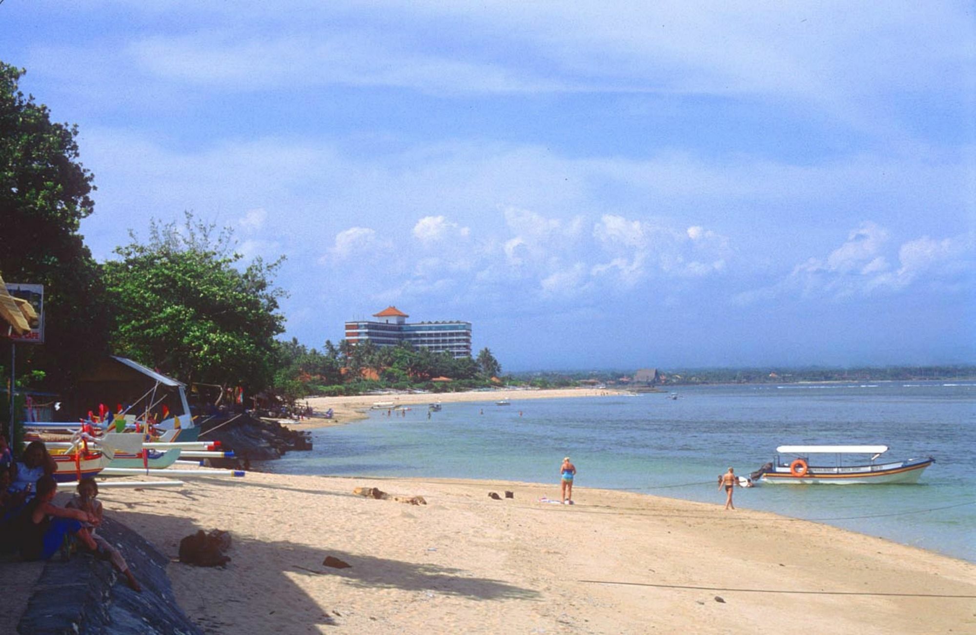 Yuliana Homestay Sanur Eksteriør bilde